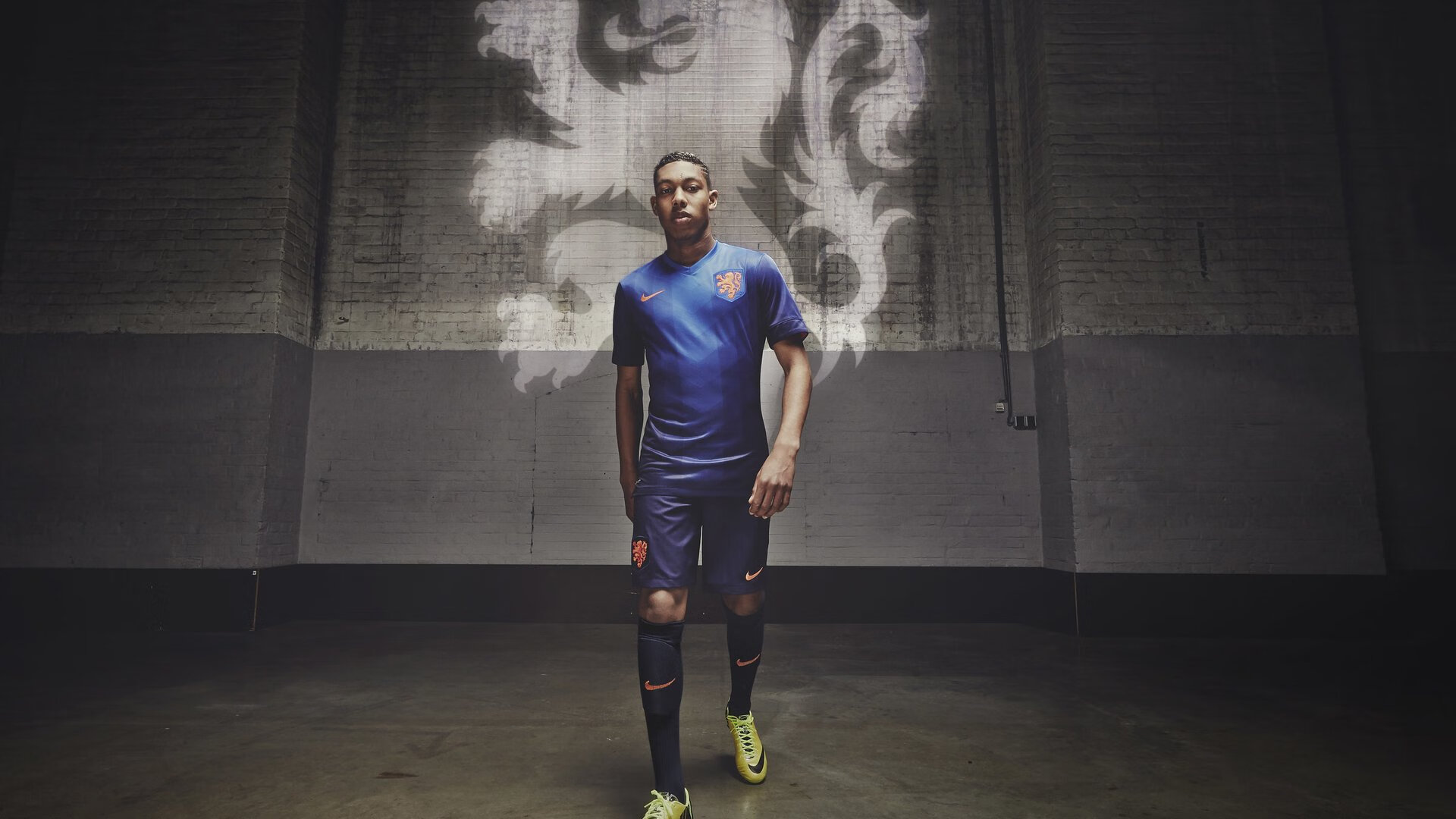 意甲球员赛后心率变异性数据指导恢复训练,运动员心率变异性